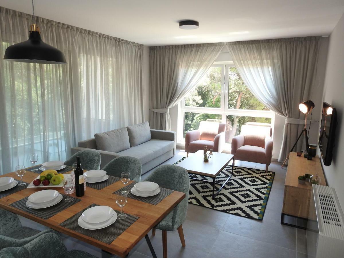 Luxury Apartments Magali 2 โรวีน ภายนอก รูปภาพ