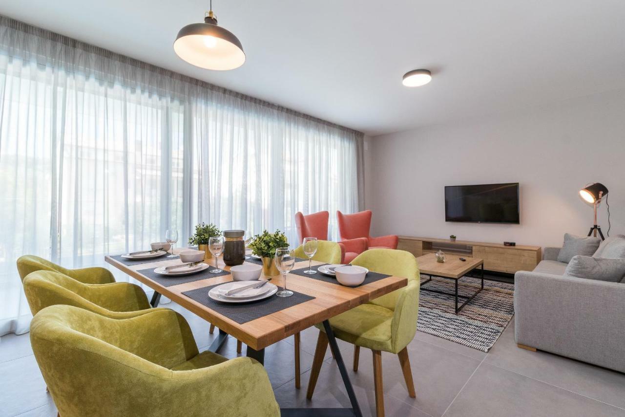 Luxury Apartments Magali 2 โรวีน ภายนอก รูปภาพ